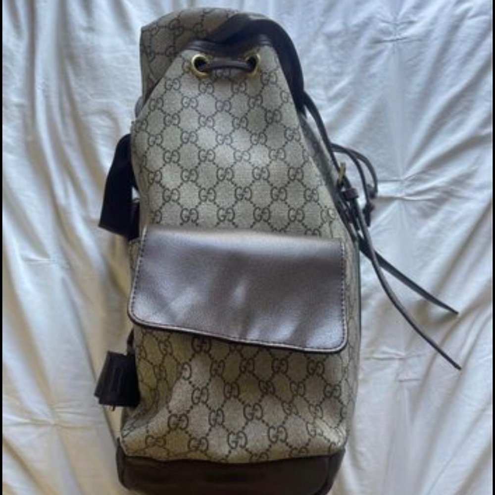 Gucci Backpack - Picture 2 of 4